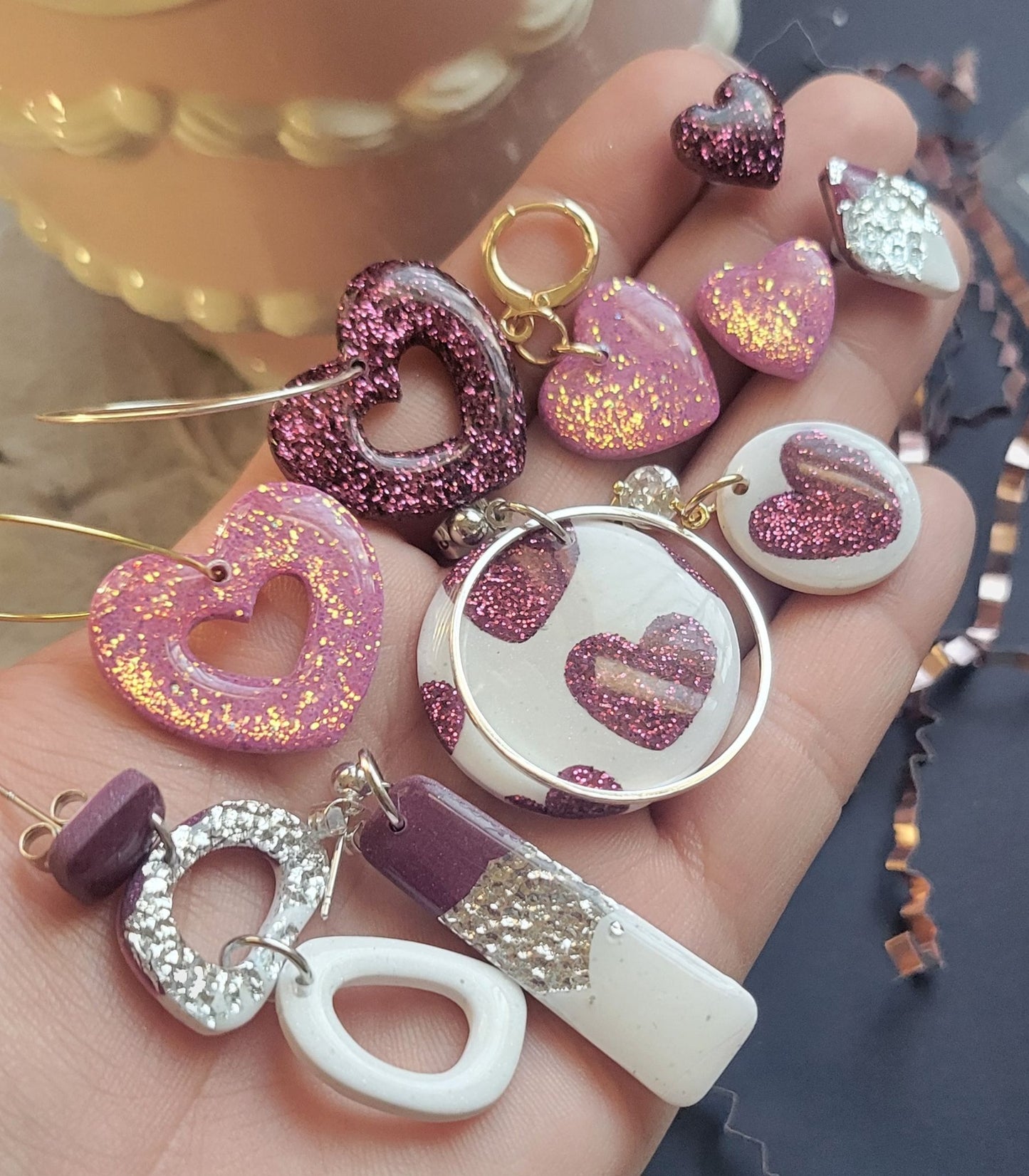 Wine Glitter Heart Studs