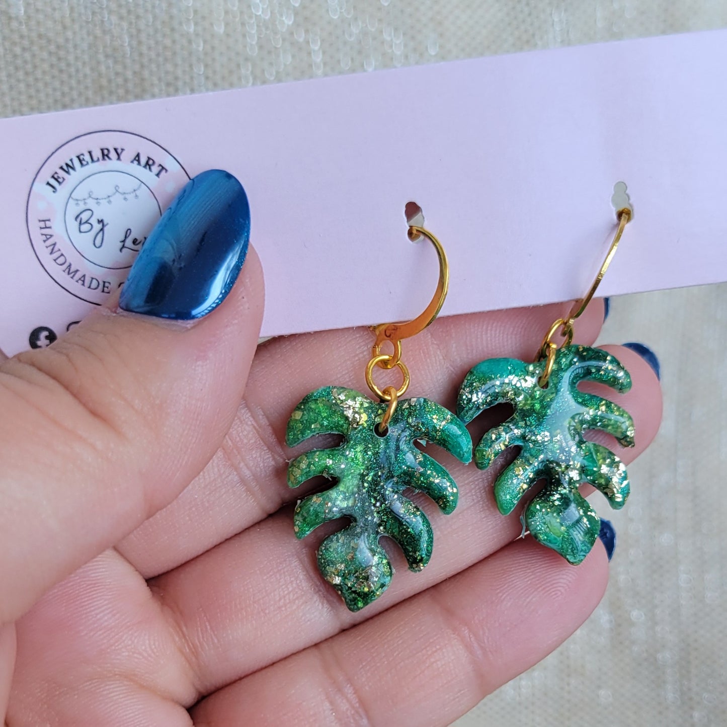 Monstera Huggie Dangles