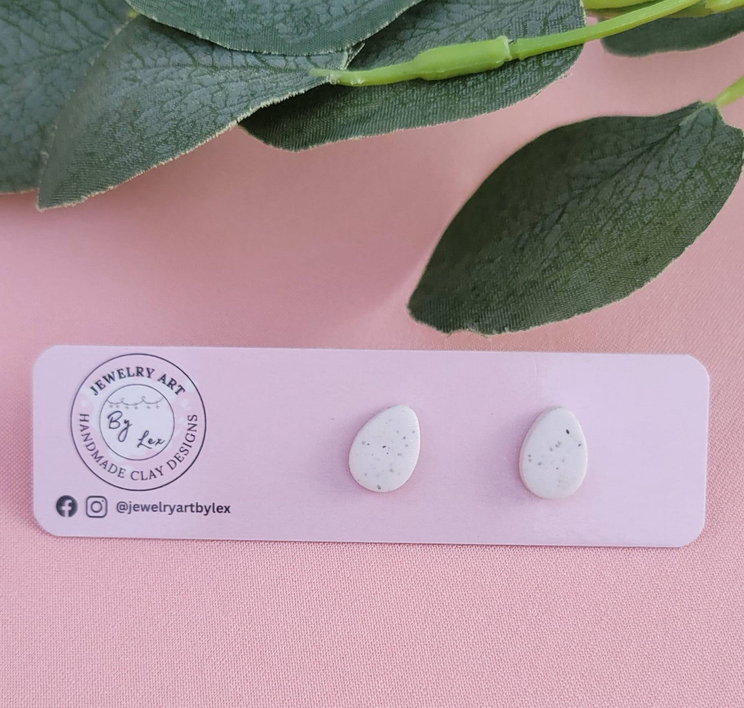 Egg Studs