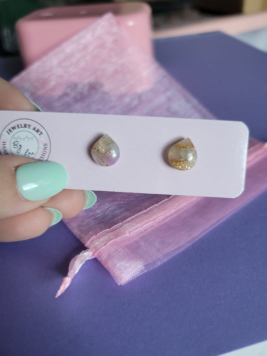 Gilded Moss/Amethyst Studs