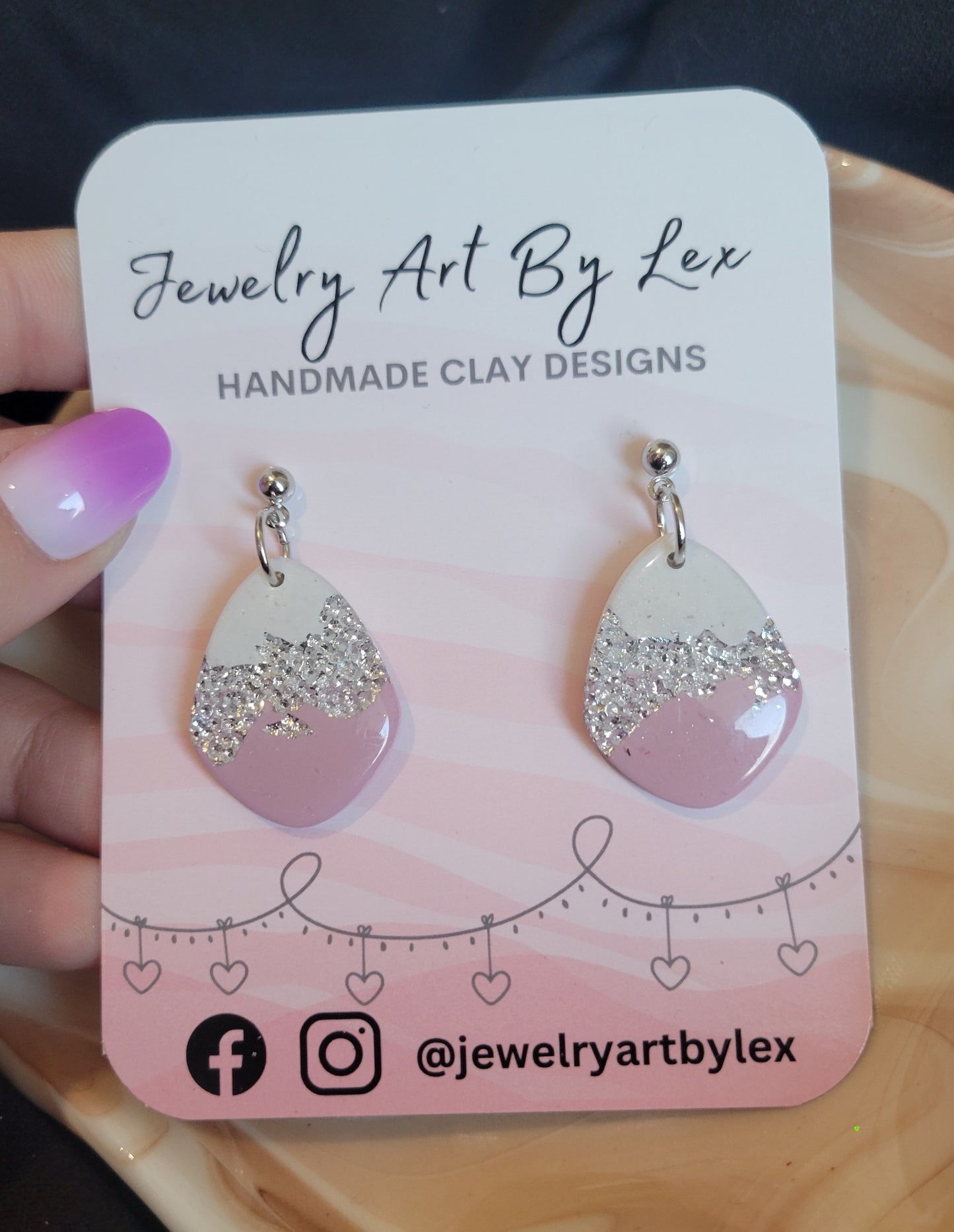 Mauve/White Hammered Dangles