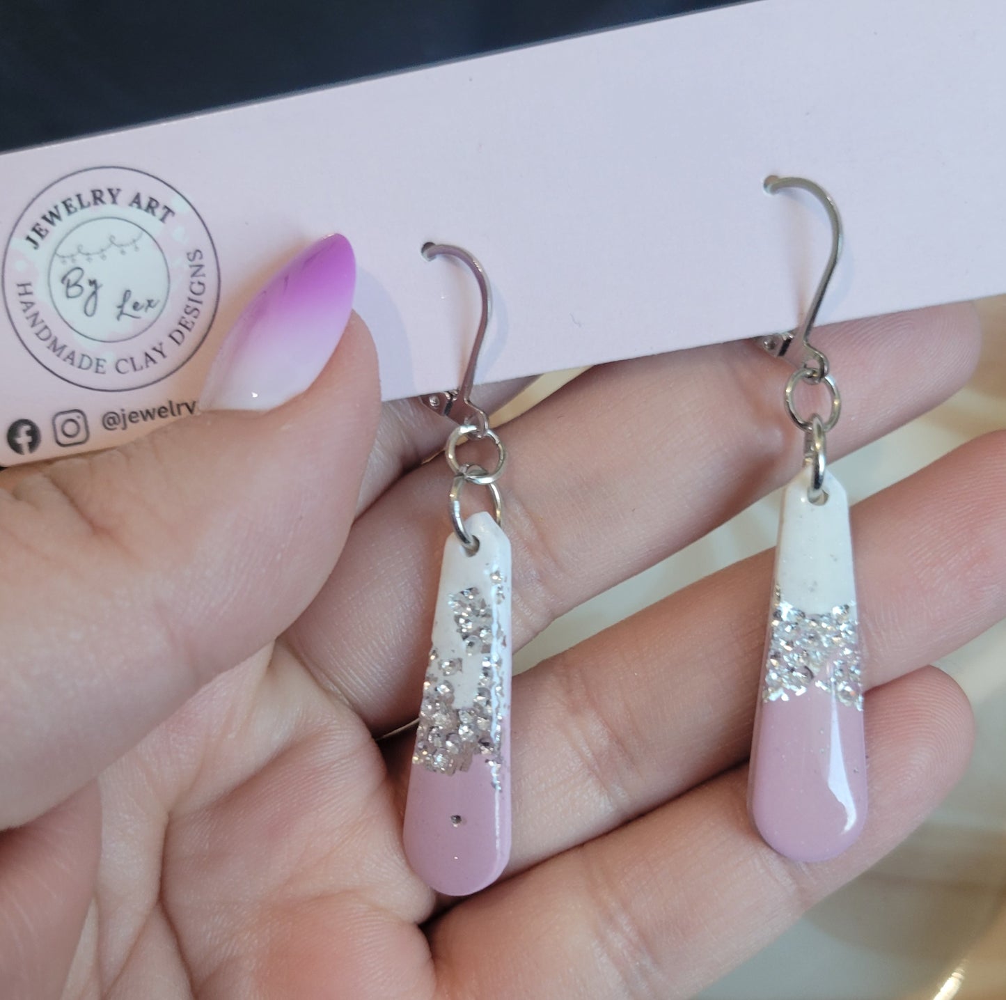 Mauve/White Hammered Drops