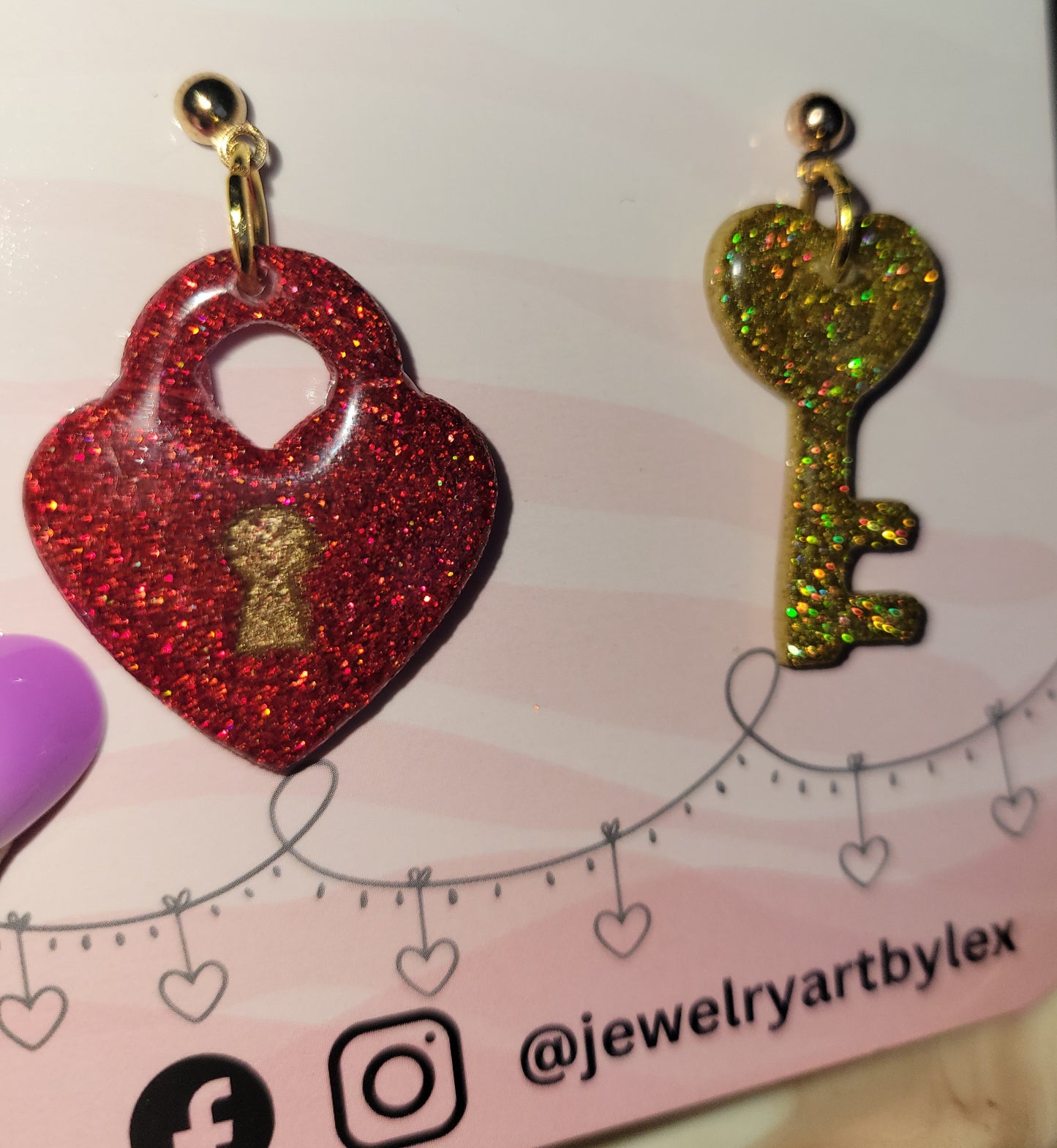 Lock and Key Dangles